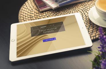 Tablet Mockup / Real Environment